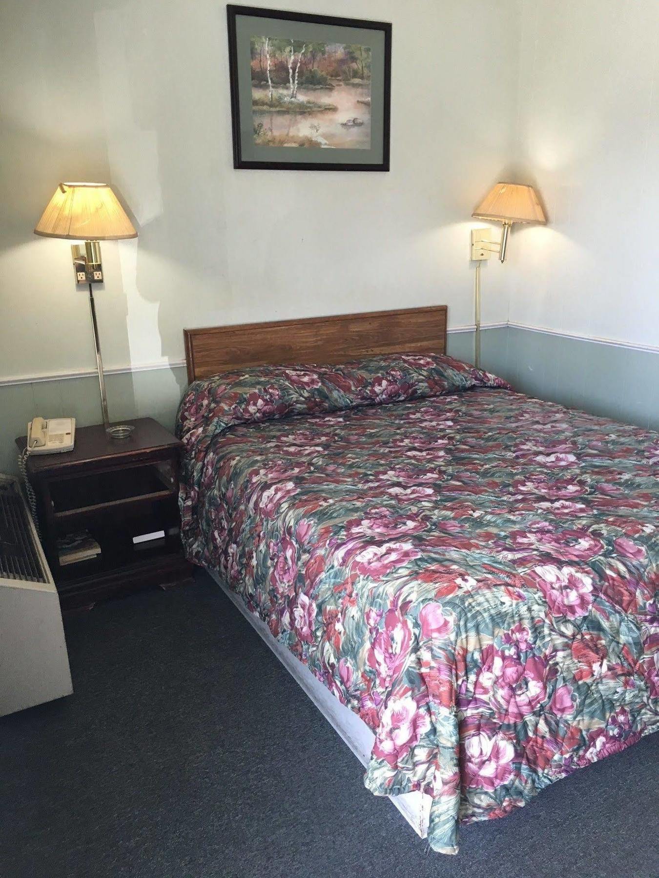Aristocrat Motor Inn Bolivar Bagian luar foto